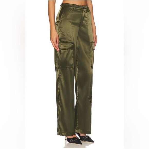 NWT REMI x REVOLVE Sydney Cargo Pant Dark Green satin finish wide leg loose S - Picture 3 of 6
